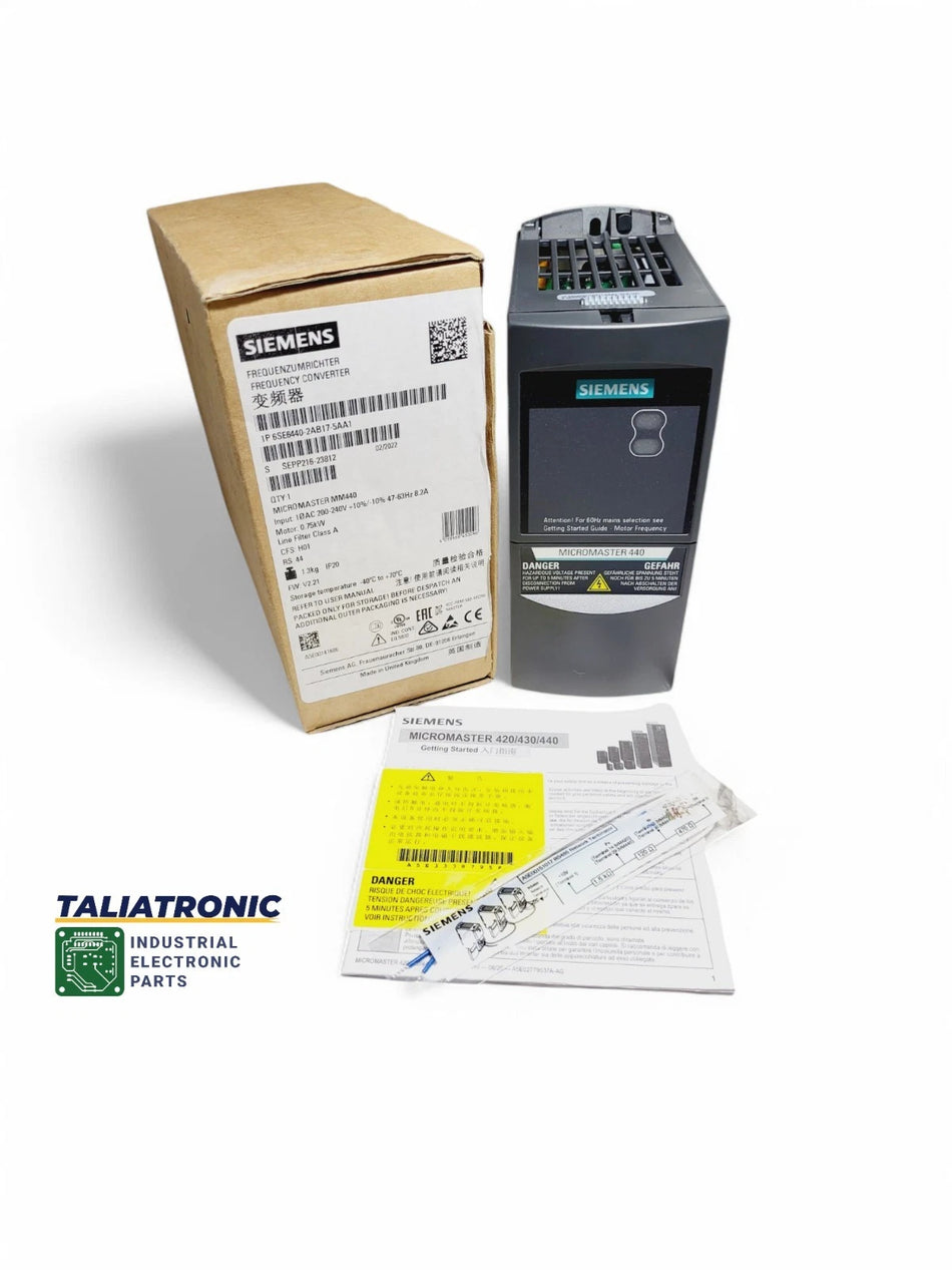 Siemens Micromaster MM440 Frequenzumrichter 6SE6440-2AB17-5AA1 /200-240V /0,75KW